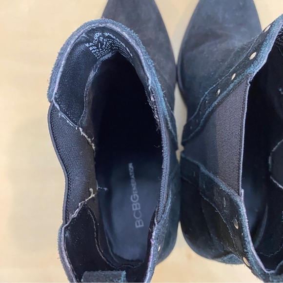 Bcbgeneration Kassidy Chelsea Black Suede Ankle Boot Size 8 - Picture 7 of 8